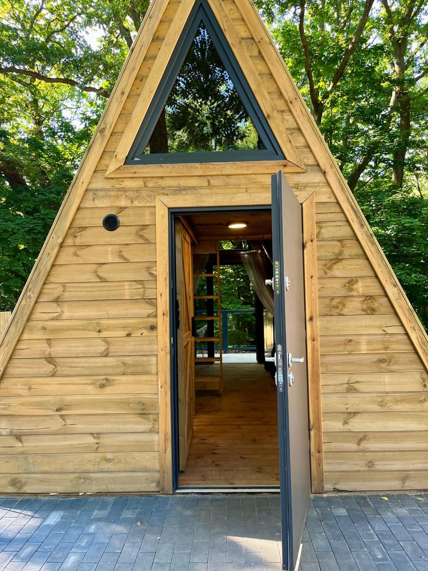 Metropolis Campglamping Hotel Sopot Eksteriør billede